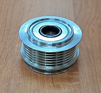 XAY1047ВТ Шкив генератора с обгонной муфтой VOLKSWAGEN, VOLVO S60/ S80/ V70